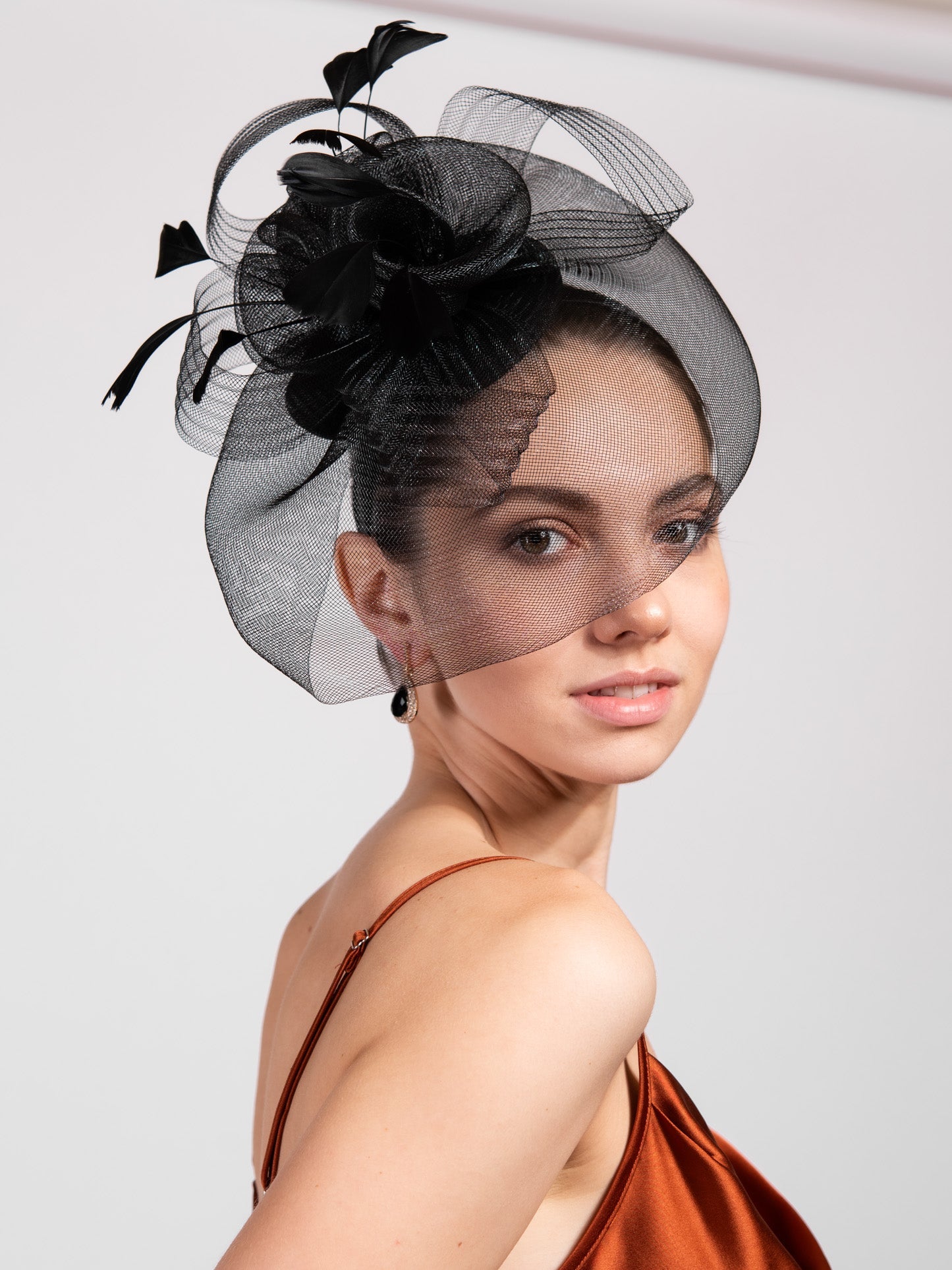 Derby Mesh Flower Feathers Fascinator