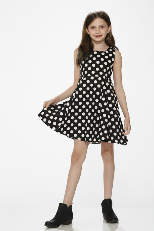 Black & White Polka Dots