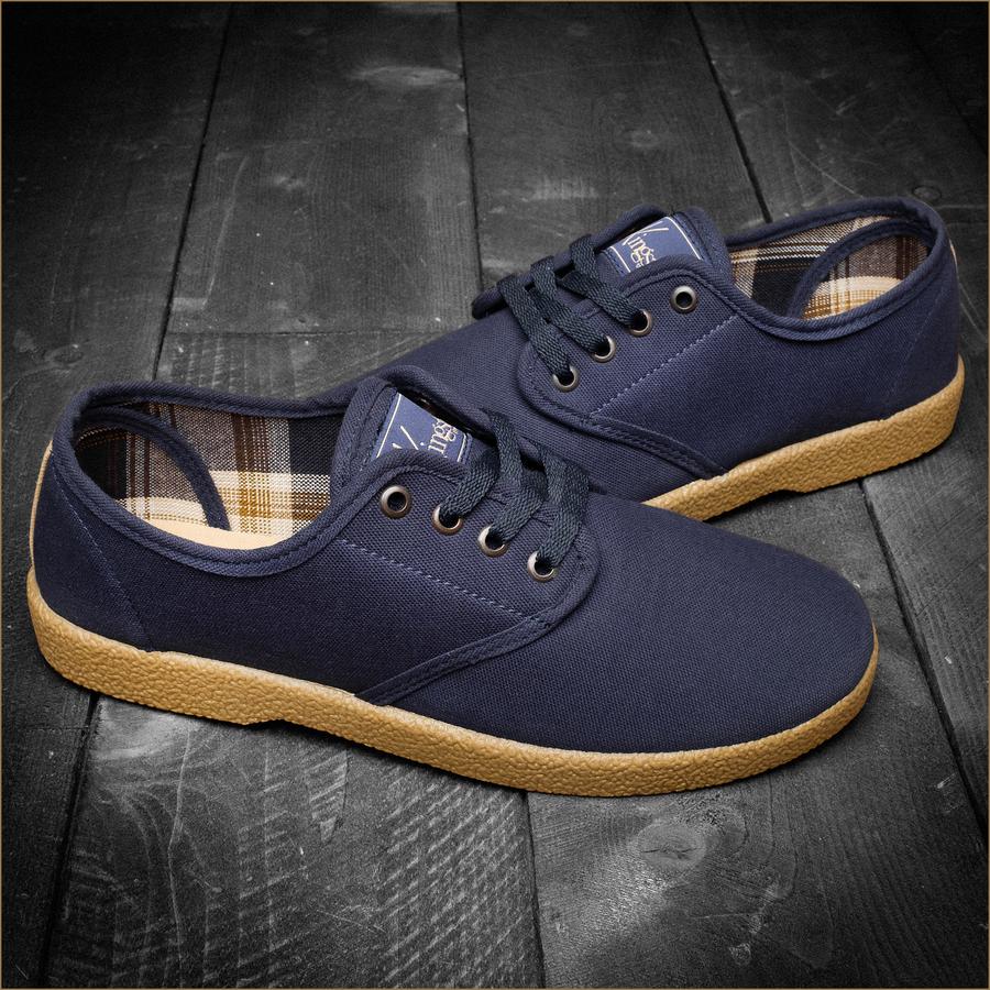 The Wino - Navy / Gum